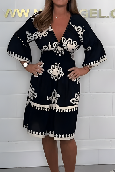 Lisa™ | Flattering Knee Length Dress