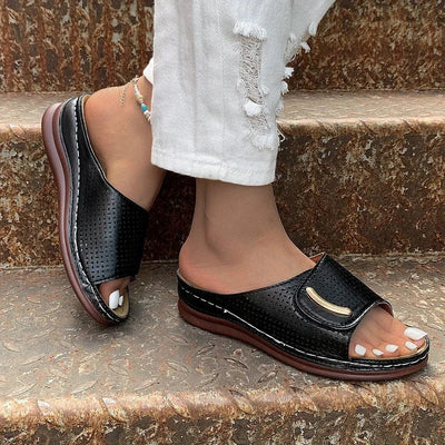 Rowenna™ | Classic Urban Sandals