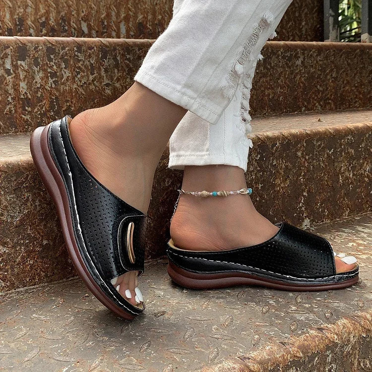 Rowenna™ | Classic Urban Sandals