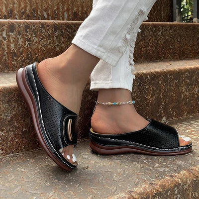 Rowenna™ | Classic Urban Sandals
